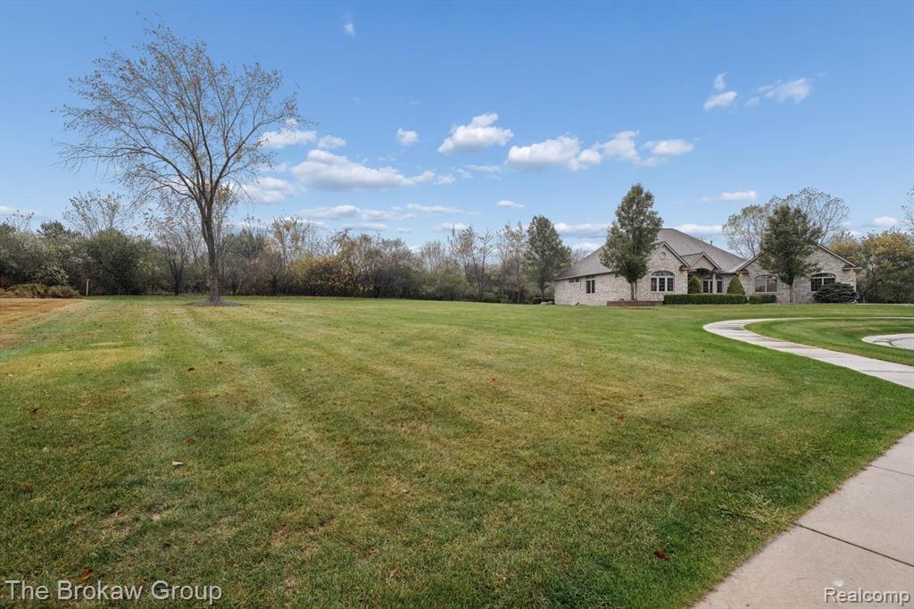 9398 Highland Court, Davison, MI 48423 — Photo 5