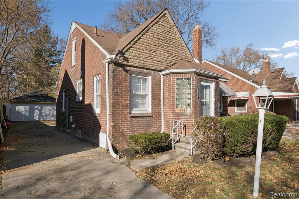 11285 Lakepointe Street, Detroit, MI 48224 — Photo 2