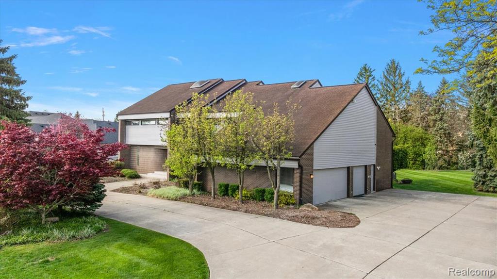 3830 Columbia Drive, Bloomfield Hills, MI 48302 — Photo 4