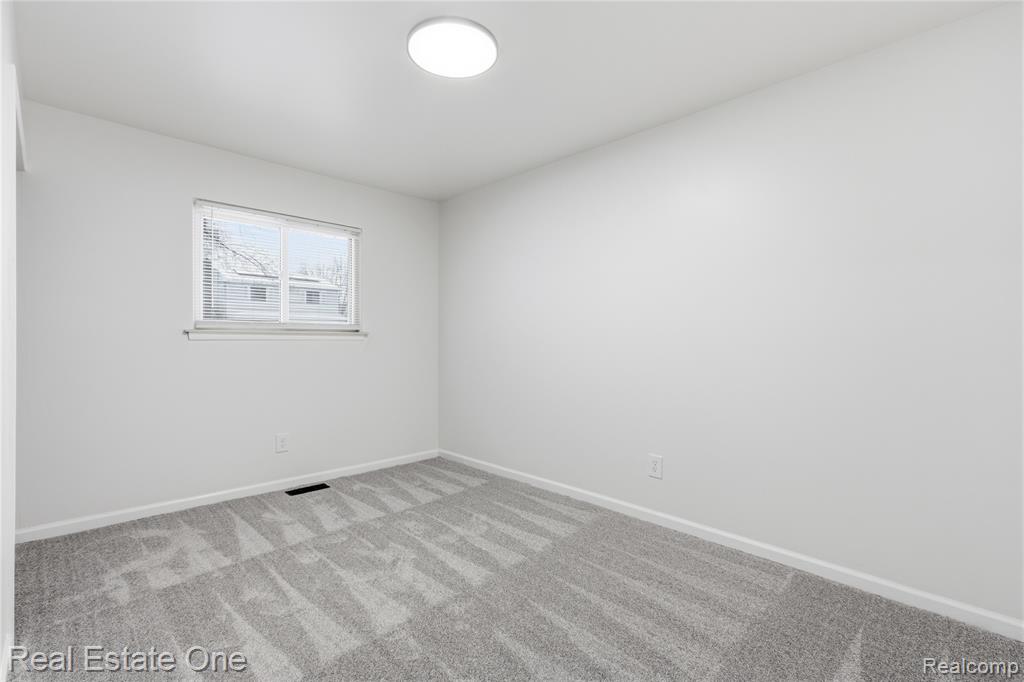 9223 Roosevelt Street, Taylor, MI 48180 — Photo 11