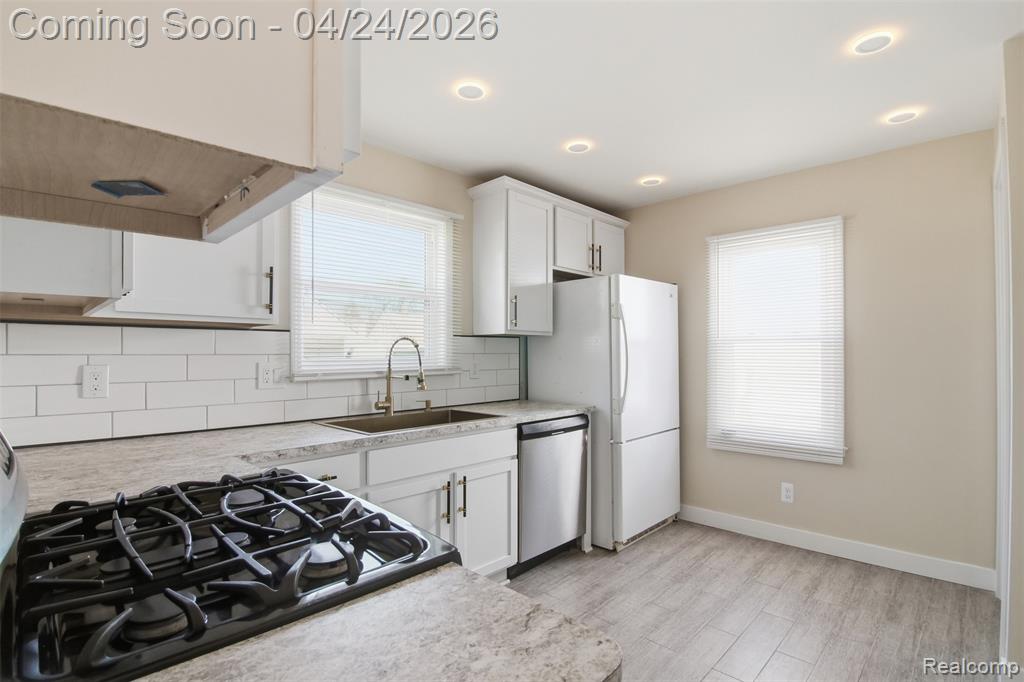 22063 Brittany Avenue, Eastpointe, MI 48021 — Photo 7