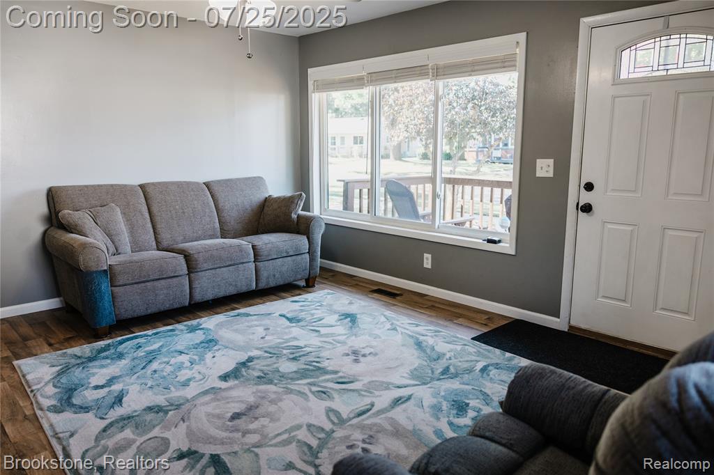 1232 Crestwood Avenue, Ypsilanti, MI 48198 — Photo 9