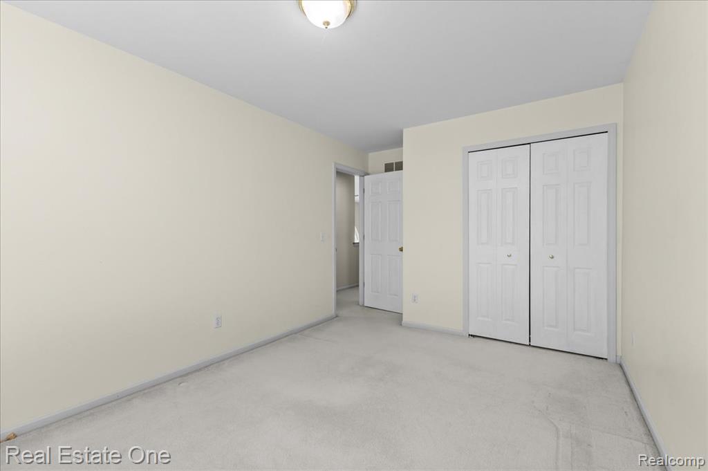 113 Algansee Drive, Troy, MI 48083 — Photo 20