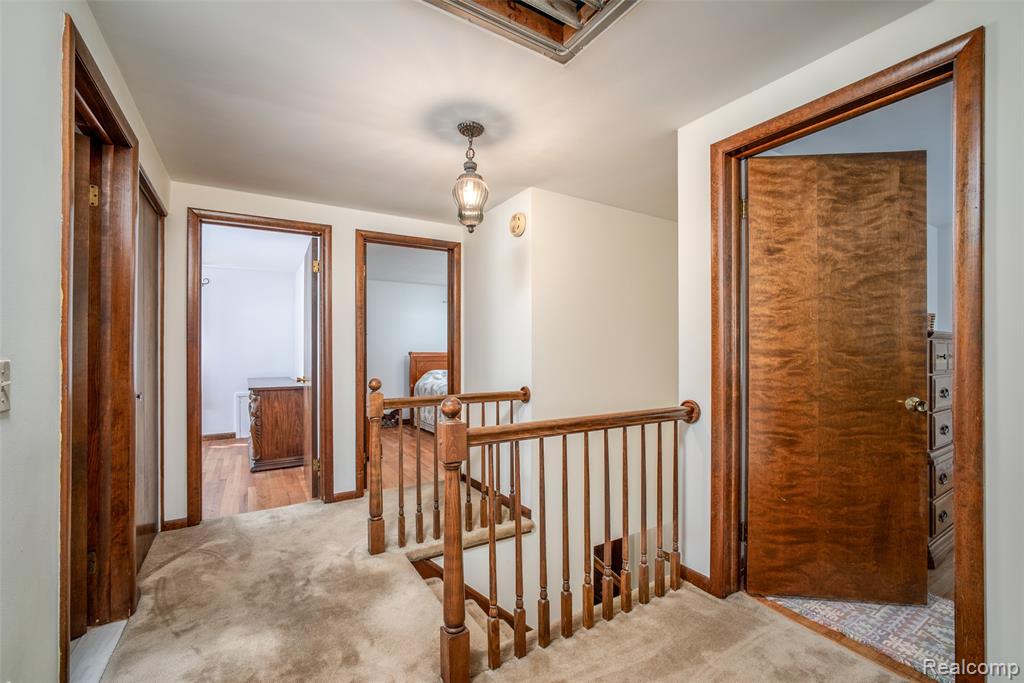 560 Coats Road, Lake Orion, MI 48362 — Photo 22