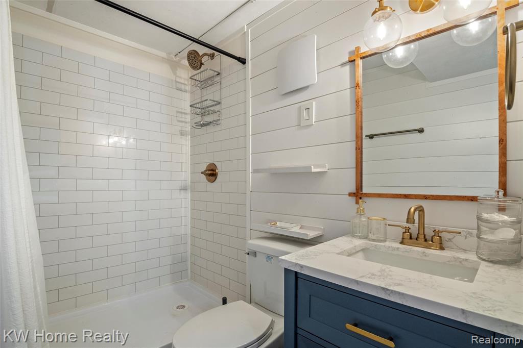 595 Kimberly Street, Birmingham, MI 48009 — Photo 47
