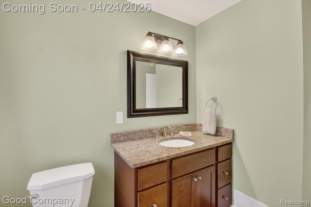 627 Kayser Avenue, Royal Oak, MI 48067 — Photo 25