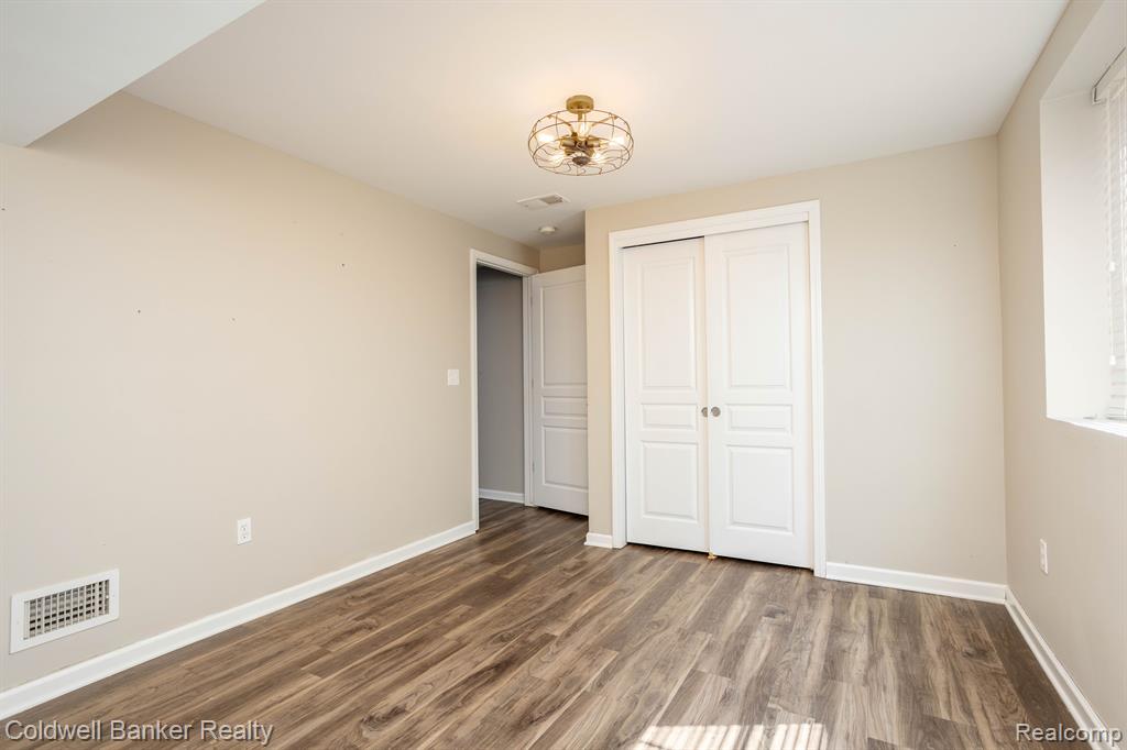 50154 BLACK HORSE Lane SW, Canton, MI 48188 — Photo 45