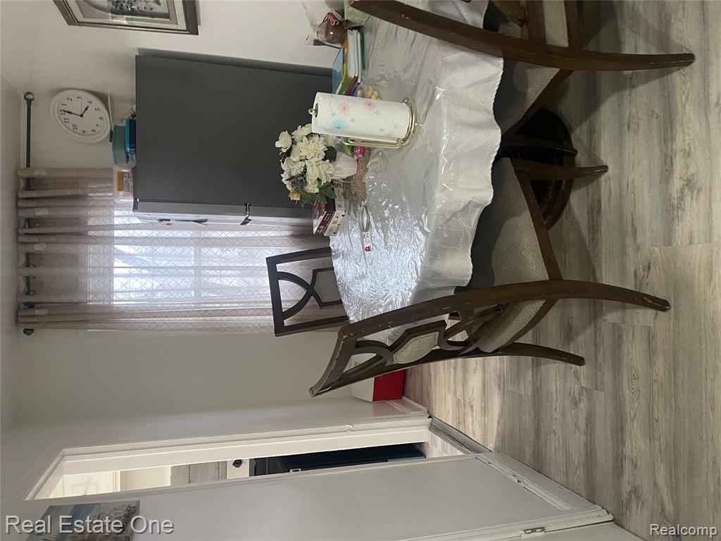 8109 Beaverland, Redford, MI 48239 — Photo 9