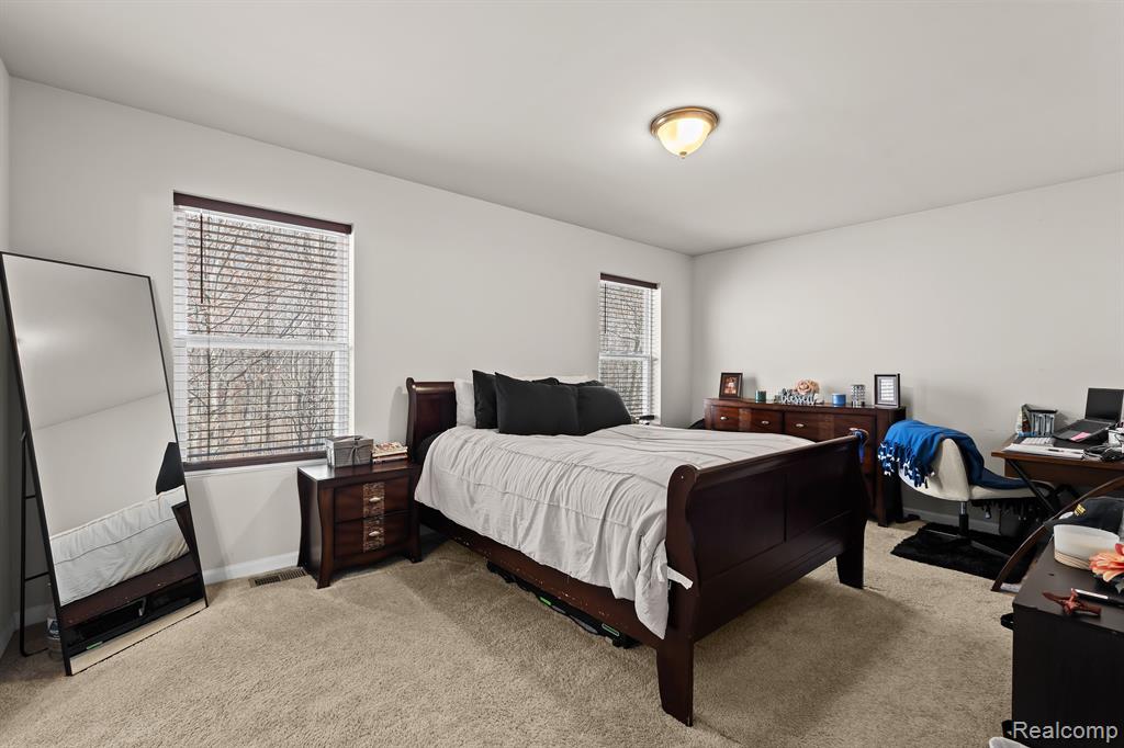 42884 FREDERICK, Van Buren, MI 48111 — Photo 13