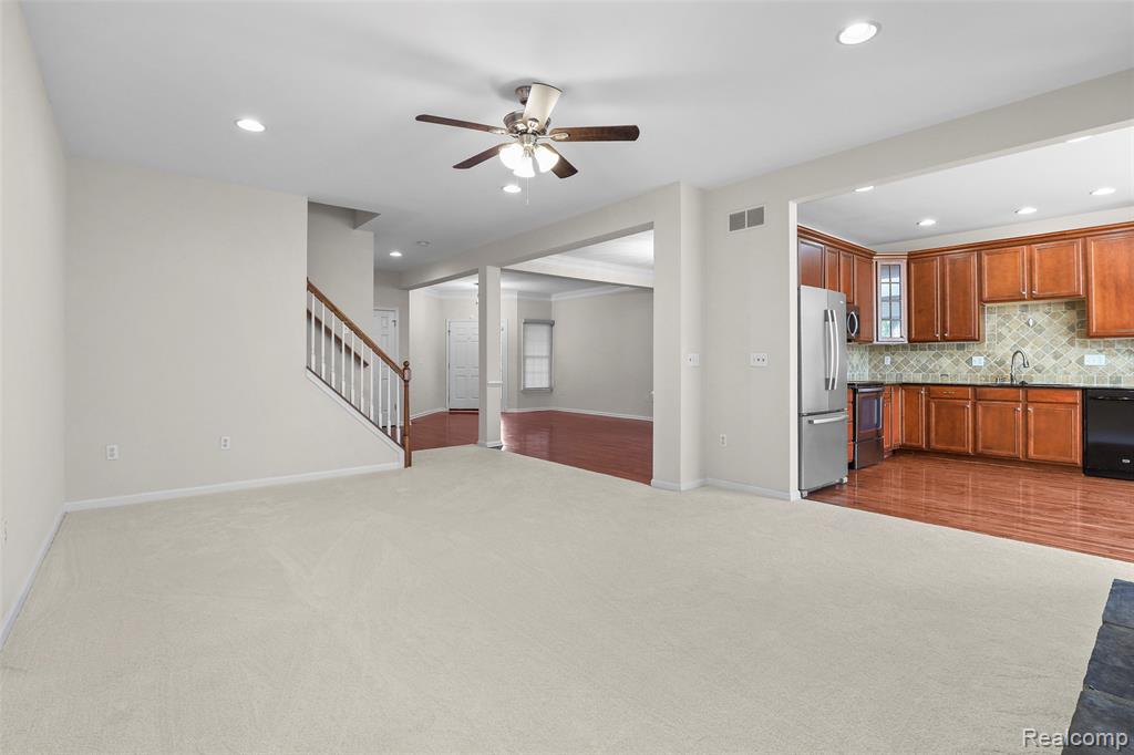 49994 Blackberry Trail, Novi, MI — Photo 13