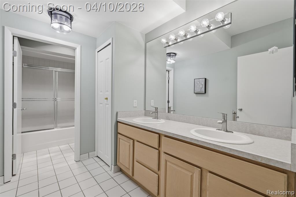 2181 Trillium Woods Drive, Ann Arbor, MI 48105 — Photo 26