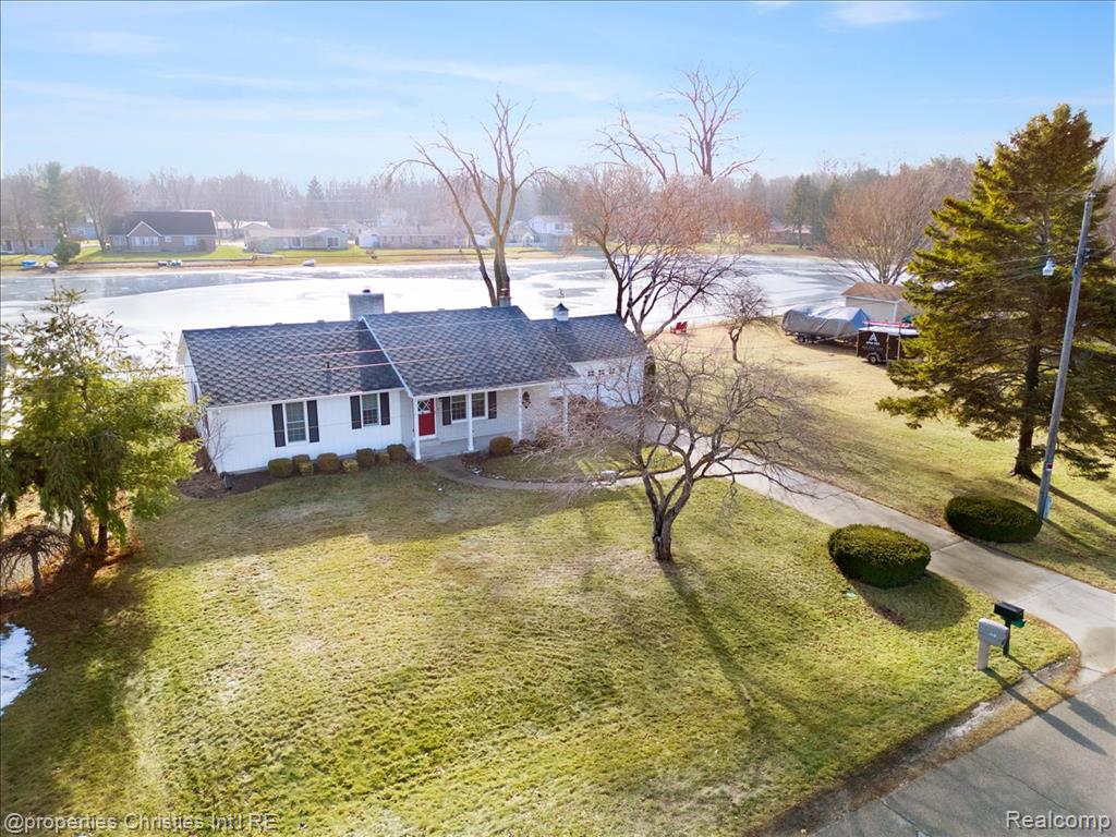 3309 Lake Drive, Fort Gratiot, MI 48059 — Photo 2