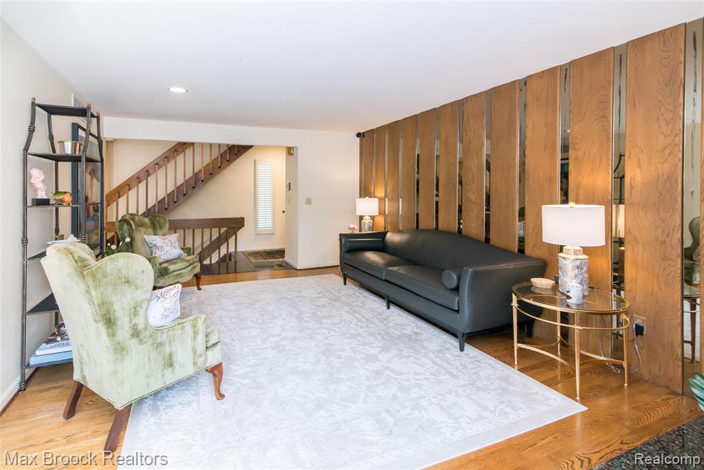 41350 Woodward Avenue, Bloomfield Hills, MI 48304 — Photo 7