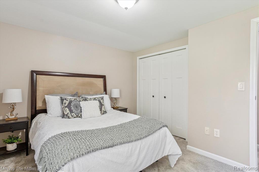 5885 JUSTINE Street, Van Buren, MI 48111 — Photo 23