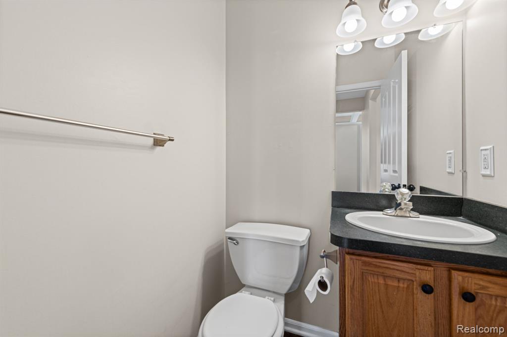 840 Cross Circle, Oxford, MI 48371 — Photo 21