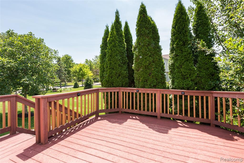 1162 Gentry Drive, South Lyon, MI 48178 — Photo 27