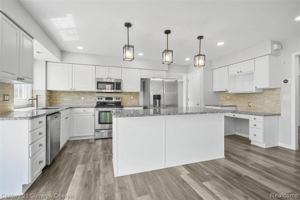 1751 Lanhan Court, Canton, MI 48188 — Photo 9