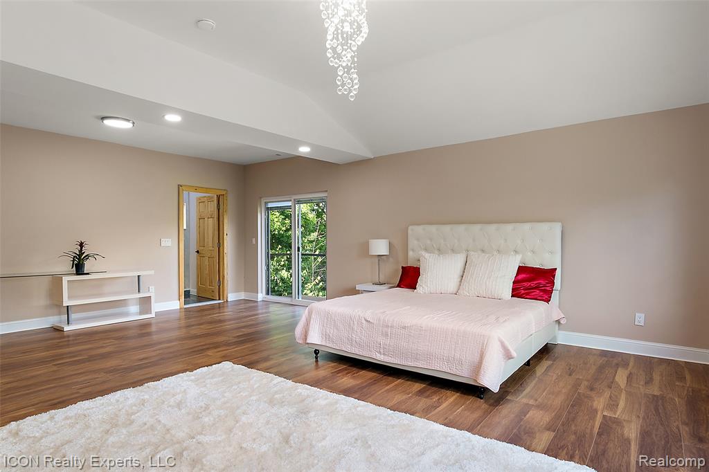 6727 Napier Road, Plymouth, MI 48170 — Photo 5
