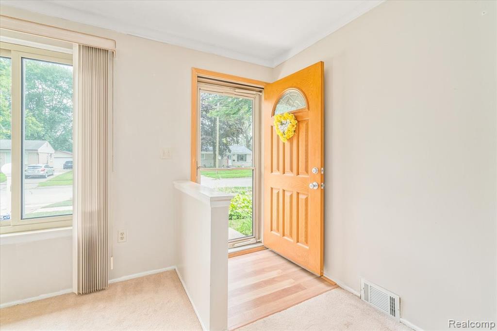 9436 Essex Street, Romulus, MI 48174 — Photo 17