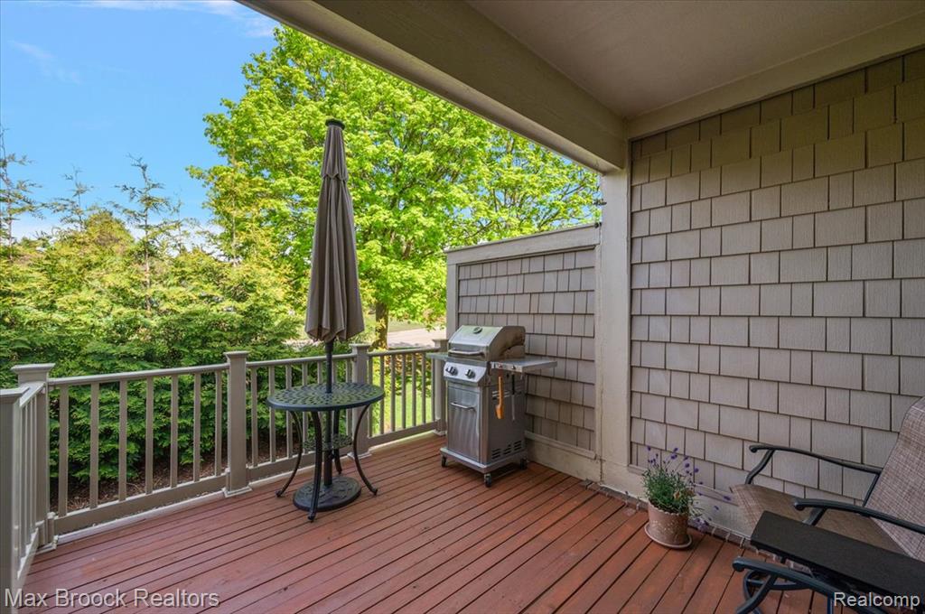 911 Tartan Trail, Bloomfield Hills, MI 48304 — Photo 6