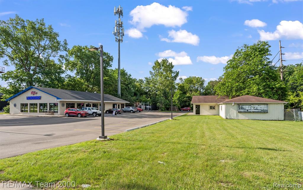 49365 S Interstate 94 Service Drive, Belleville, MI 48111 — Photo 15