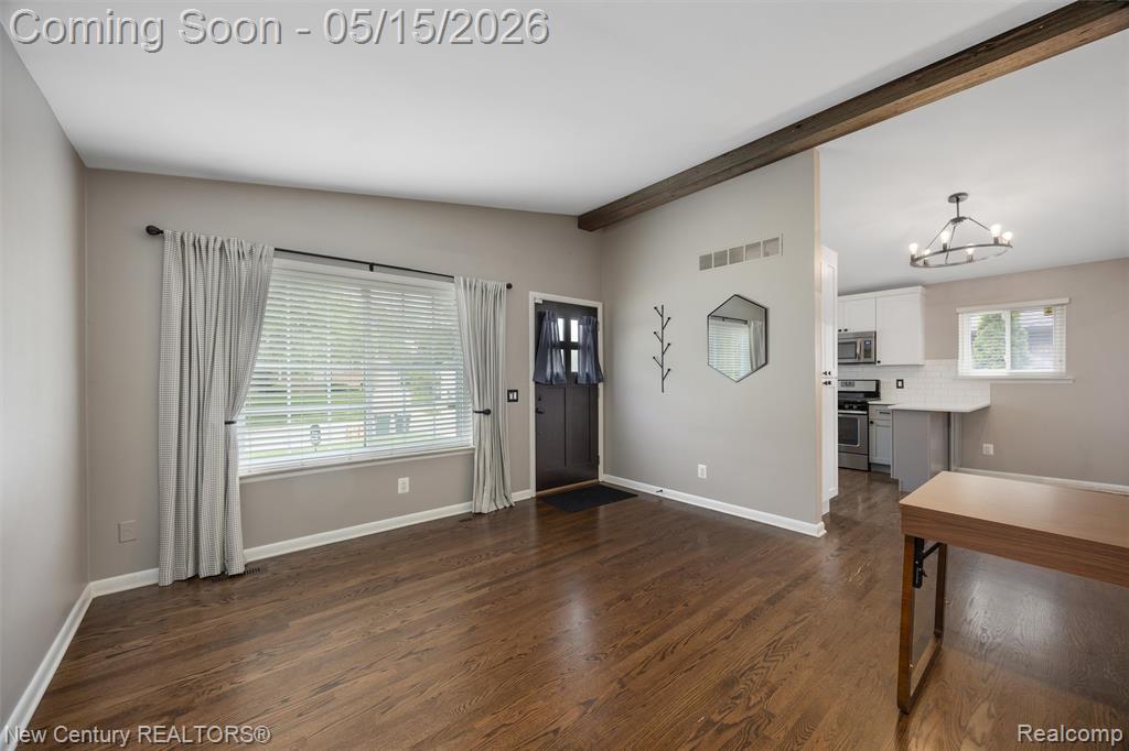 4411 Robinwood Avenue, Royal Oak, MI 48073 — Photo 3