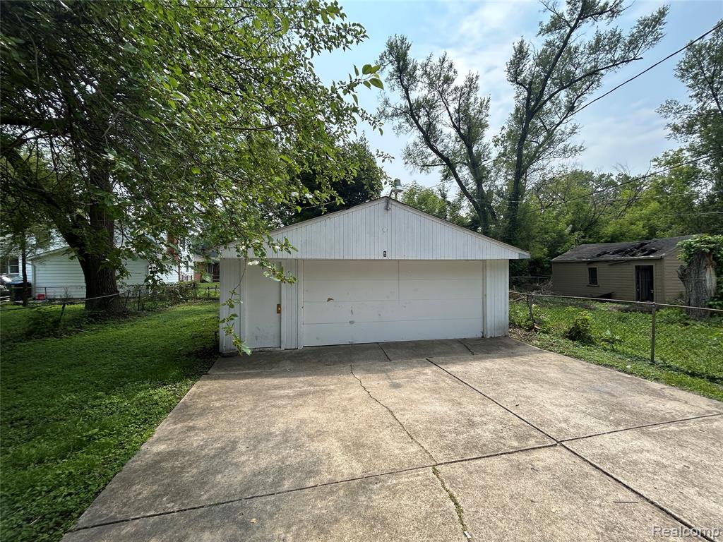 451 Ainsworth Circle, Ypsilanti, MI 48197 — Photo 12