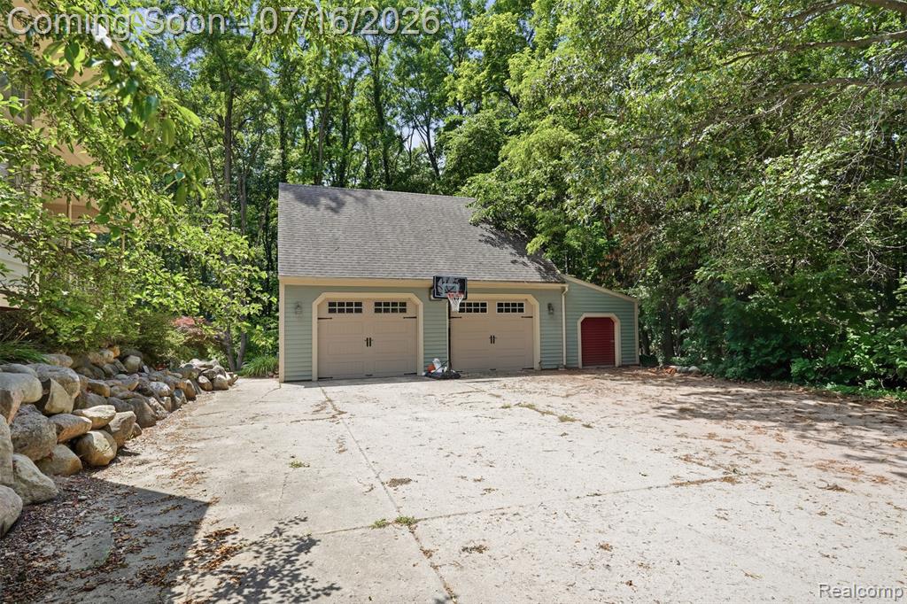9201 Mabley Hill Road, Fenton, MI 48430 — Photo 46