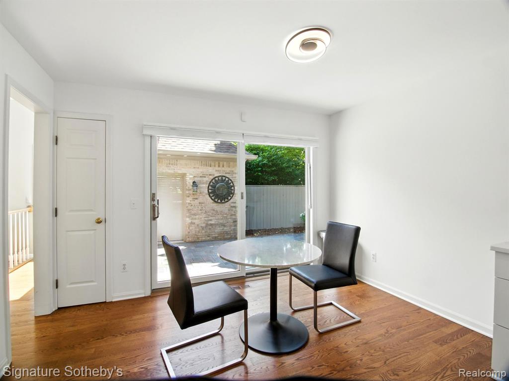 32326 Spruce Lane, Beverly Hills, MI 48025 — Photo 11