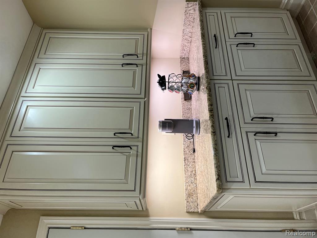 2888 Parkway Place, Hartland, MI 48353 — Photo 15