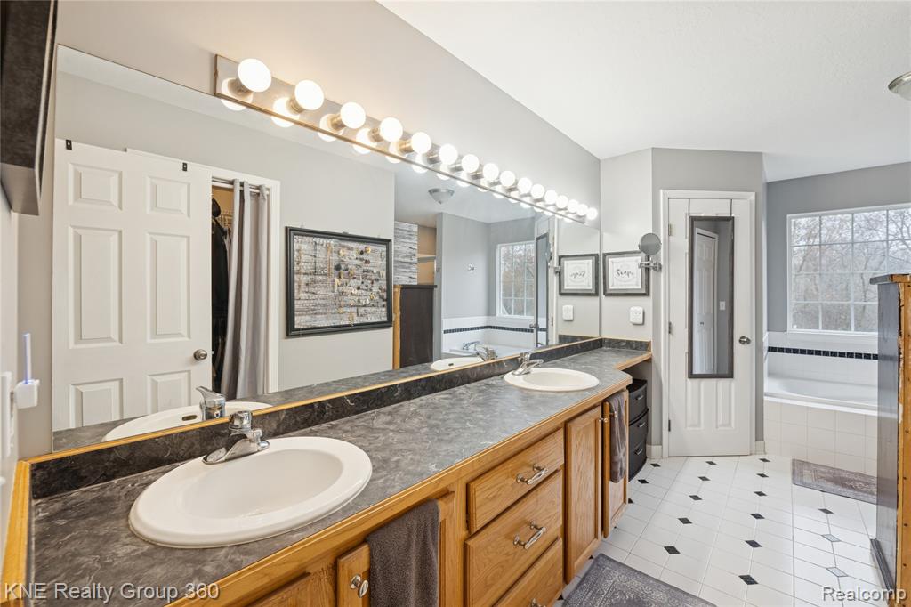 15082 Meadow Lane, Linden, MI 48451 — Photo 22