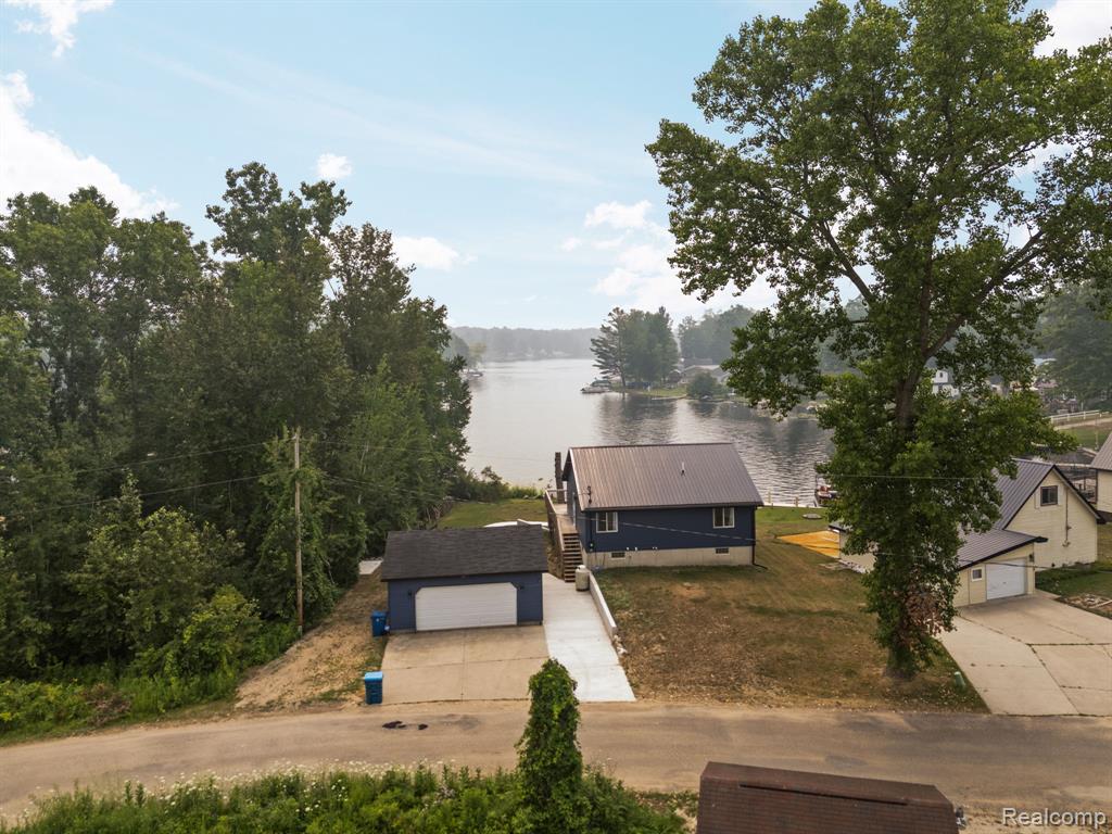 6677 Circle Drive, Harrison, MI 48625 — Photo 48