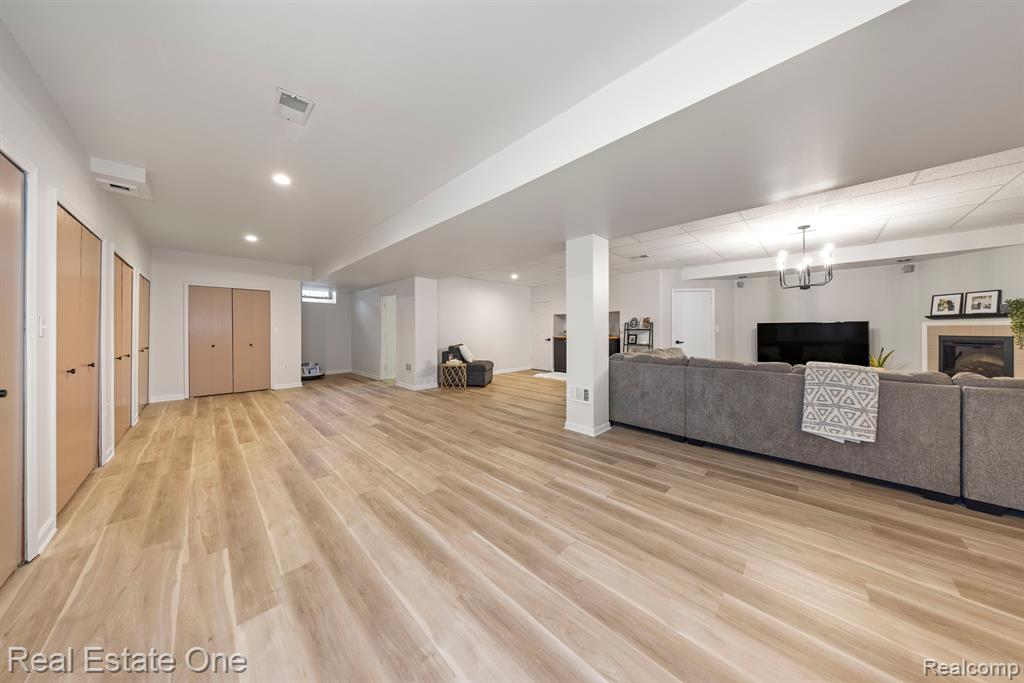 6540 NADETTE, Clarkston, MI — Photo 35