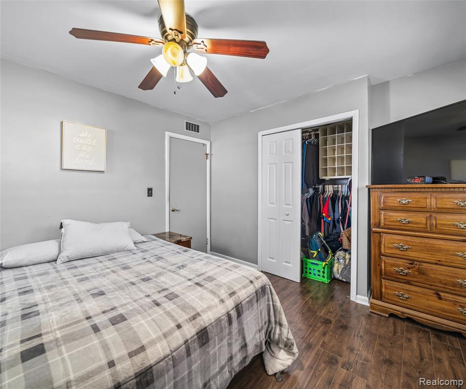 10225 Quirk Road, Van Buren, MI 48111 — Photo 21