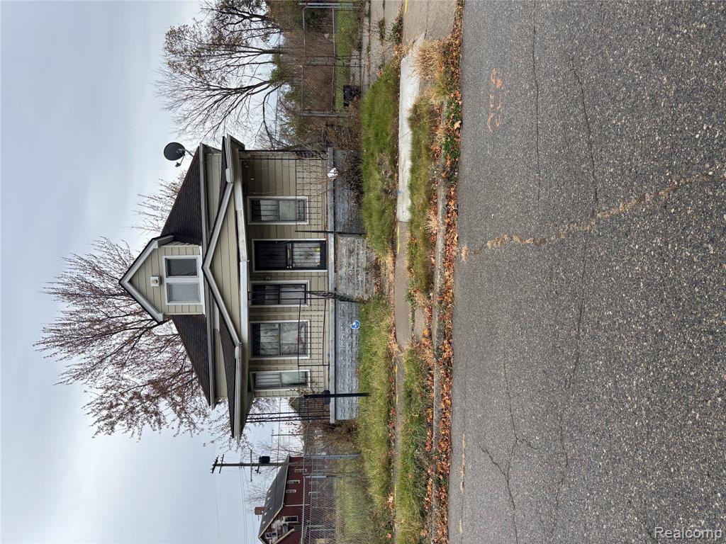 5327 Holcomb Street, Detroit, MI 48213 — front exterior