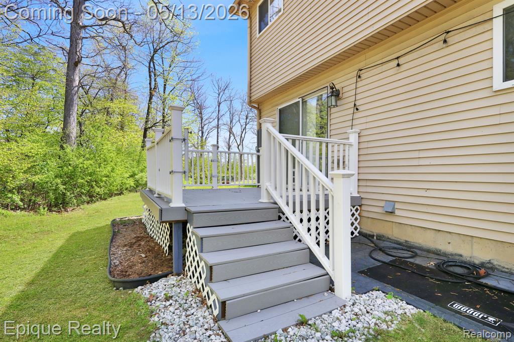 2653 Konrad Court, Auburn Hills, MI 48326 — Photo 22