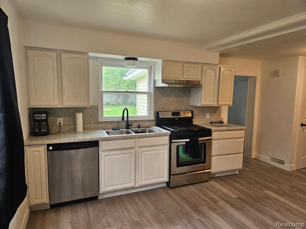 610 W COURTLAND Street, Durand, MI 48429 — Photo 20
