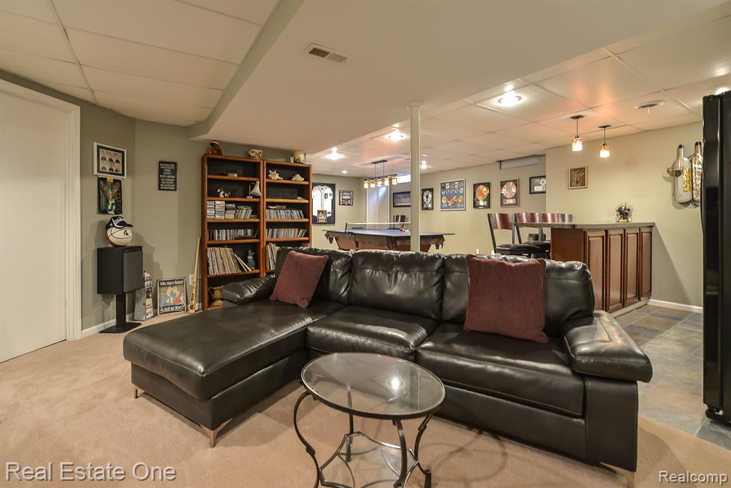4490 GOLF VIEW Drive, Brighton, MI 48116 — Photo 50