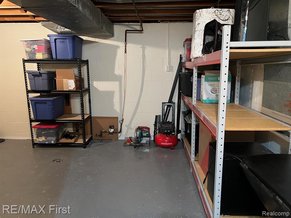 908 Marywood Drive, Royal Oak, MI 48067 — Photo 19