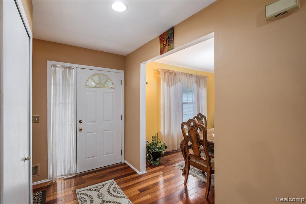862 Polo Place, Auburn Hills, MI 48326 — Photo 3