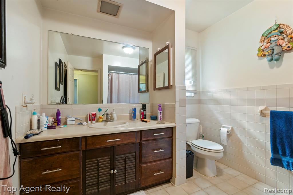 54951 Ridge Road, New Baltimore, MI 48047 — Photo 38