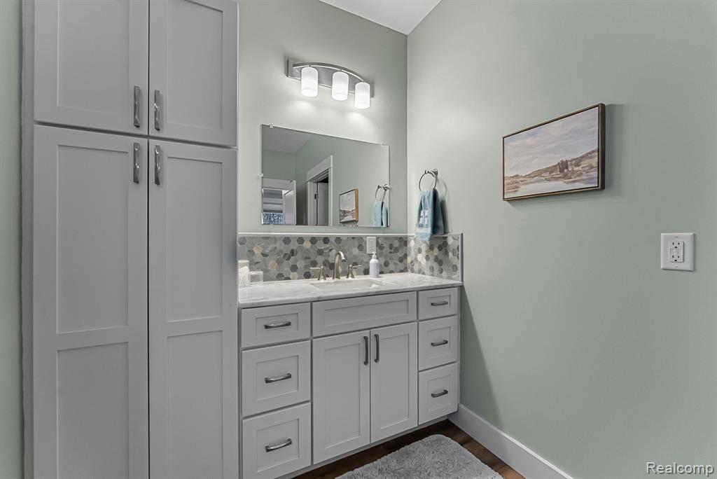 5463 Lone Beech Drive, Traverse City, MI 49685 — Photo 30