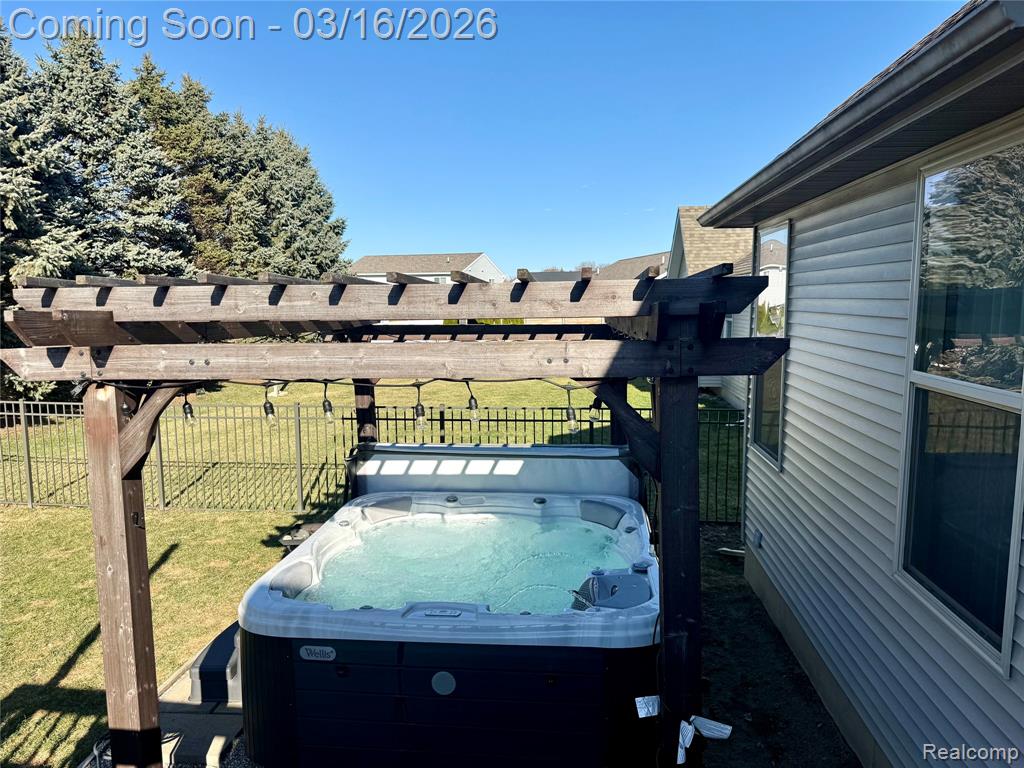 437 Golfside Drive, Lapeer, MI 48446 — Photo 9