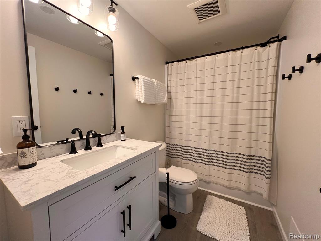 2611 Condo Loop, 545, Boyne City, MI 49713 — Photo 15