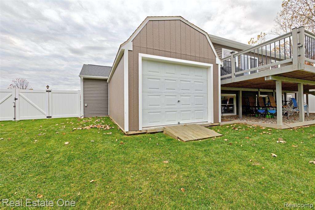 4316 Pebble Creek Boulevard, Grand Blanc, MI 48439 — Photo 52
