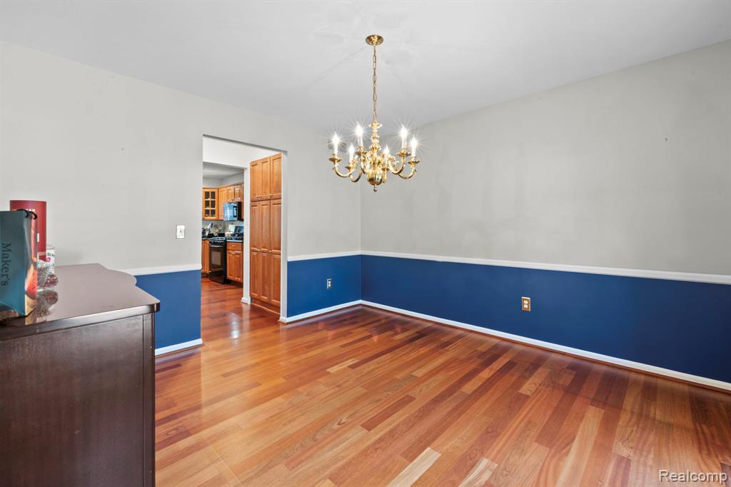 871 Spartan Drive, Rochester Hills, MI 48309 — Photo 9