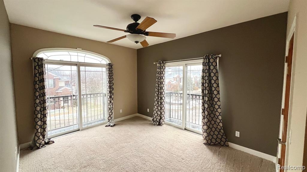 283 S ZEEB Road, 209, Ann Arbor, MI 48103 — Photo 8