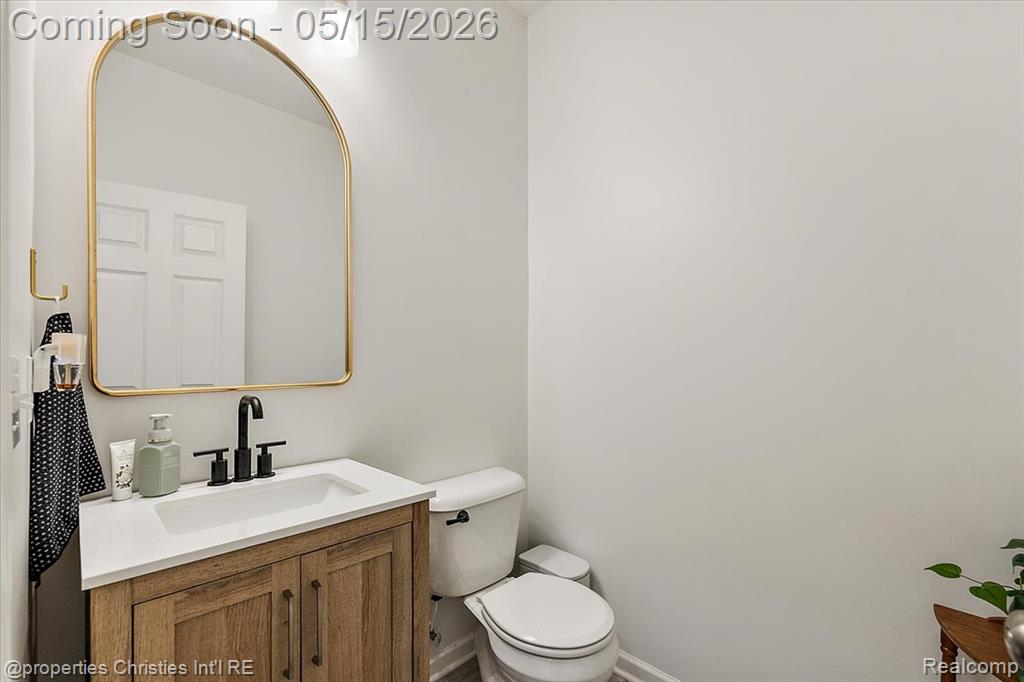 20251 Bonica Drive, Clinton Twp, MI 48038 — Photo 8