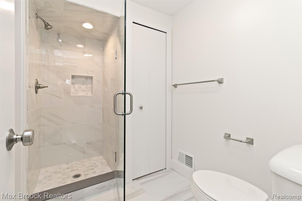 731 ARBOR COURT, Bloomfield Hills, MI 48304 — Photo 49