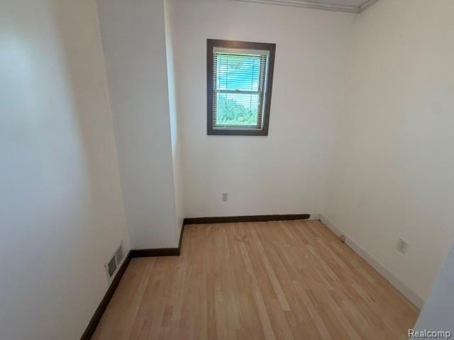 5983 Welch Road, Emmett, MI 48022 — Photo 6